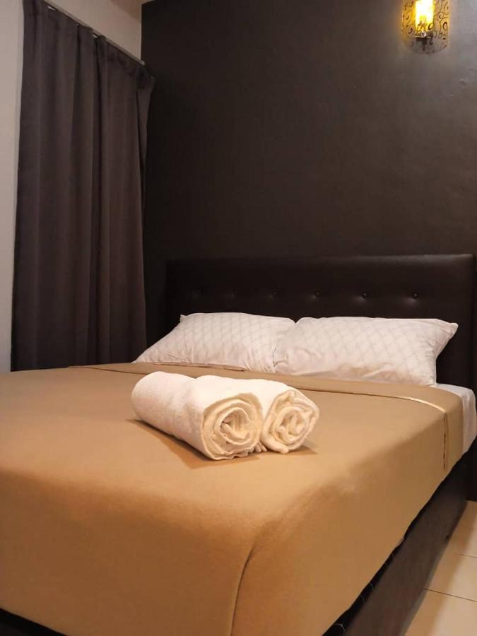 D Layaran Kuantan Lpt Exit 833 Hotell Exteriör bild