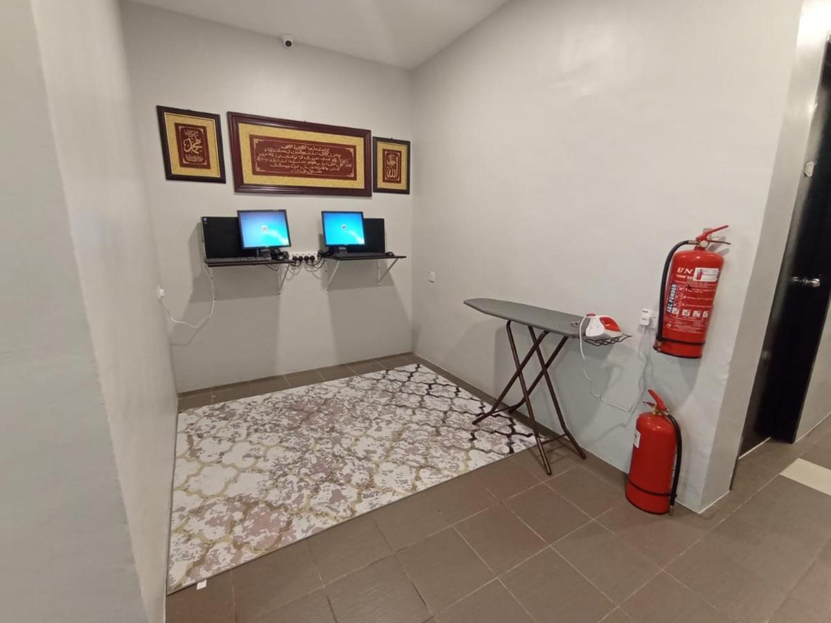 D Layaran Kuantan Lpt Exit 833 Hotell Exteriör bild
